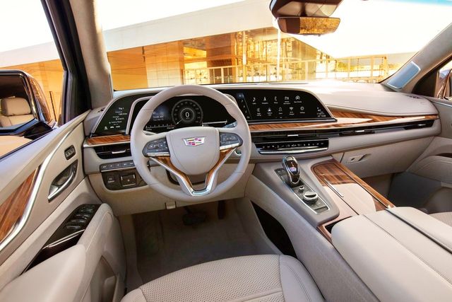 ▲에스컬레이드(사진=캐딜락)