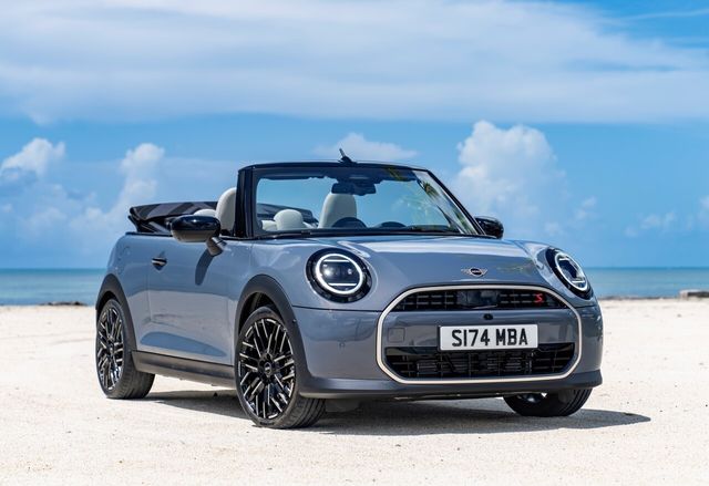 ▲MINI 쿠퍼 컨버터블(사진=BMW 그룹 코리아)