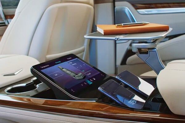 ▲캐딜락 에스컬레이드 이그제큐티브 패키지(사진=캐딜락)