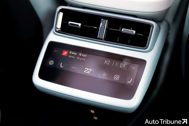 폴스타 4 2열 디스플레이/사진=김동민 기자