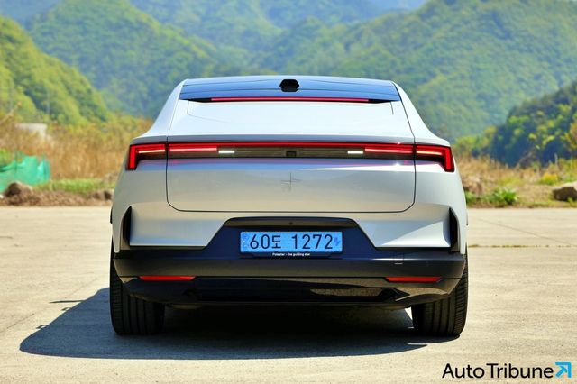 폴스타 4 후면 /사진=김동민 기자