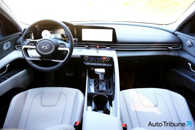 현대 아반떼 /사진=오토트리뷴 DB