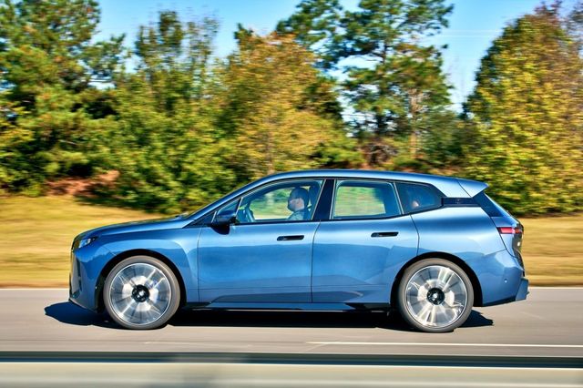 iX 부분 변경 모델 /사진=BMW