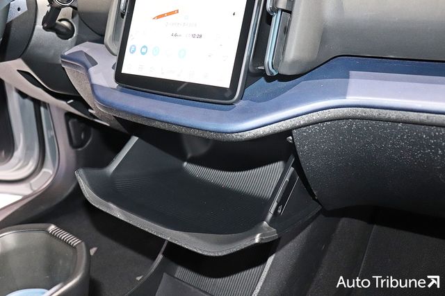 참고사진, 볼보 EX30 글로브 박스 /사진=최현진 기자