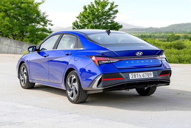 참고사진, 현대 아반떼 /사진=HMG저널