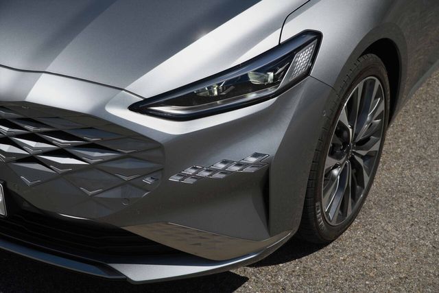 가성비로 떠오른 기아 K8 /사진=기아