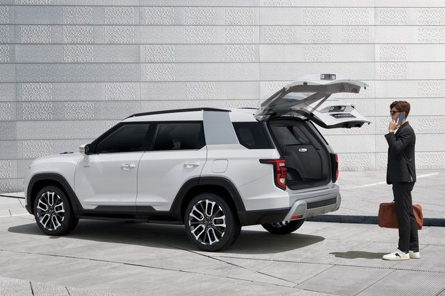 토레스 하이브리드/사진=KGM