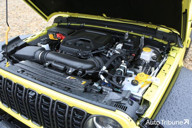 참고사진. 랭글러 루비콘 엔진룸/사진=양봉수 기자