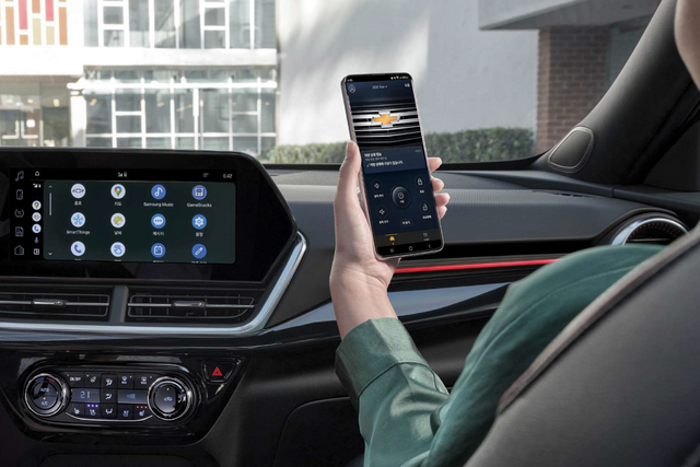 ​쉐보레 온스타 서비스 시연/사진=한국GM