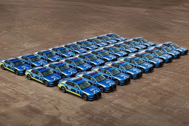 쿠웨이트 내무부 행사 운영용으로 맞춤 제작된 제네시스 G90 /사진=현대차