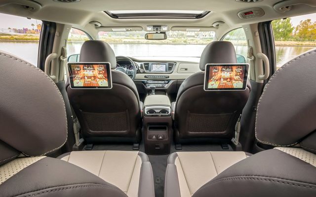 ▲3세대 F/L 더 뉴 카니발(사진=기아)