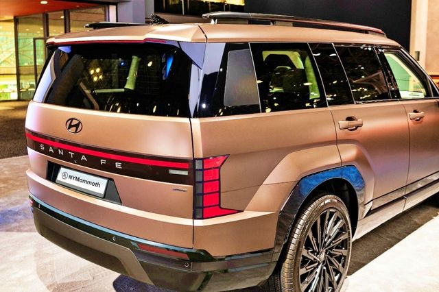 현대 싼타페 부분 변경 모델 상상도 /사진=유튜브 '뉴욕맘모스'