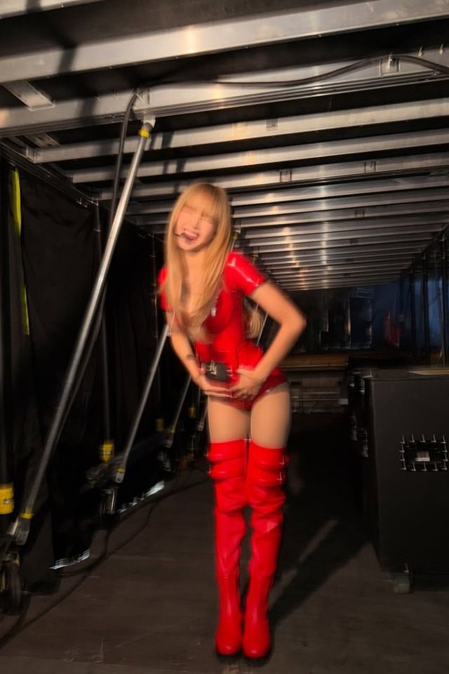 블랙핑크 리사가 밀라노 공연을 마치고 사진을 공개했다. /사진=리사 SNS