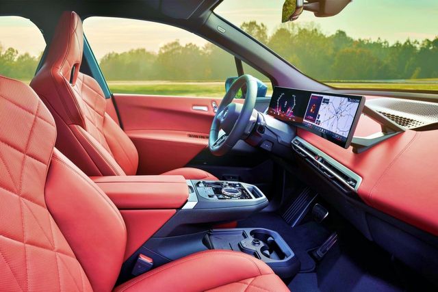 신형 iX /사진=BMW