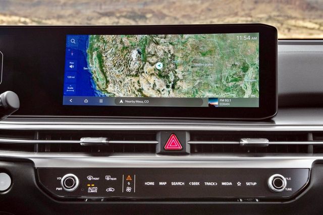 북미형 쏘렌토에 탑재된 내비게이션 /사진=기아