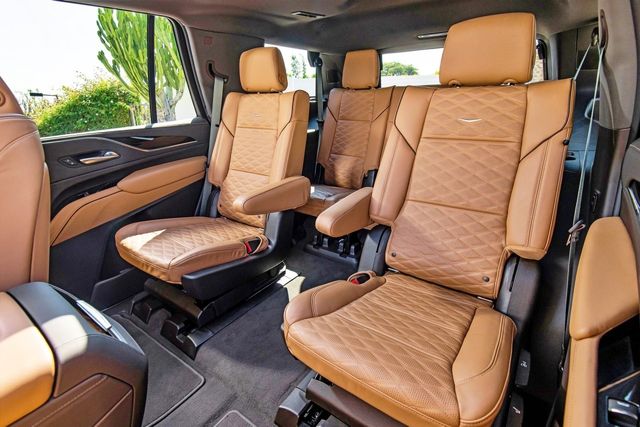 5세대 초기형 에스컬레이드 /사진=캐딜락