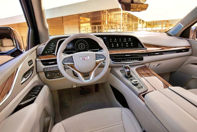 5세대 초기형 에스컬레이드 /사진=캐딜락