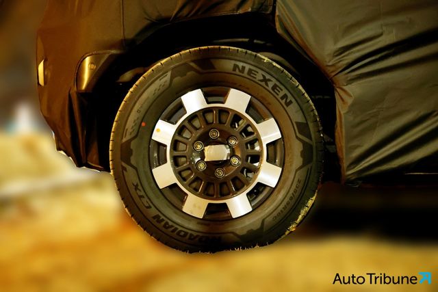 현대 신형 포터 전륜 휠 스파이샷 /사진=독자 제보