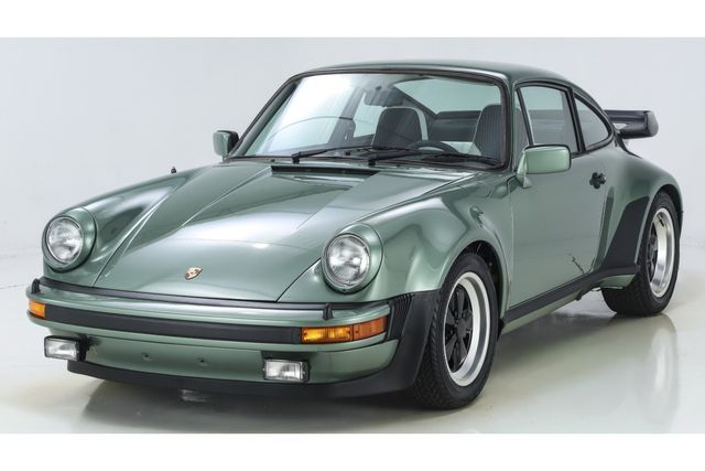 하퍼 포르쉐의 1978년형 911 터보 3.3 전측면 /사진=포르쉐, 편집=오토트리뷴