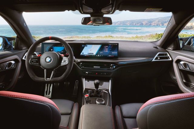 참고사진,&nbsp; M2 실내 /사진=BMW