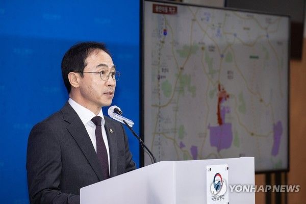 김오진 국토교통부 제1차관이 15일 정부세종청사에서 전국 5개 지구 8만가구 규모의 신규택지 후보지를 발표하고 있다. (사진=연합뉴스)