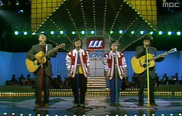 2024 한강 대학가요제 / 온라인 커뮤니티