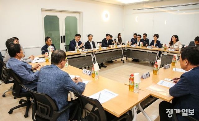 프로야구 산업화를 위한 KBO, LG, 두산, 키움 등 관계자 간담회