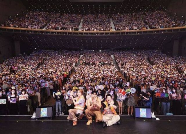 슈퍼주니어-L.S.S.는 “이렇게 많은 분들이 와 주셔서 정말 기쁘고, 잊지 못할 공연이었다. 