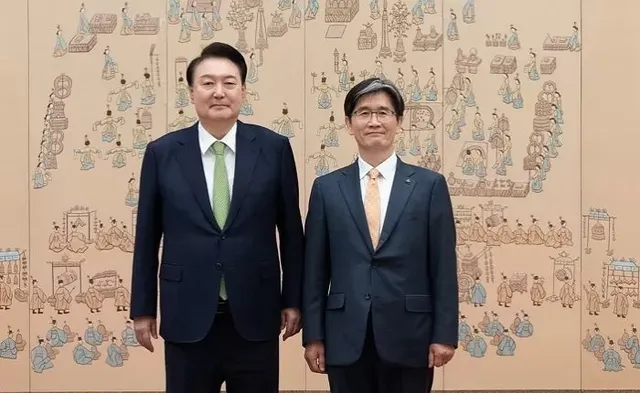 윤석열 대통령과 오동운 공수처장 / 뉴스1