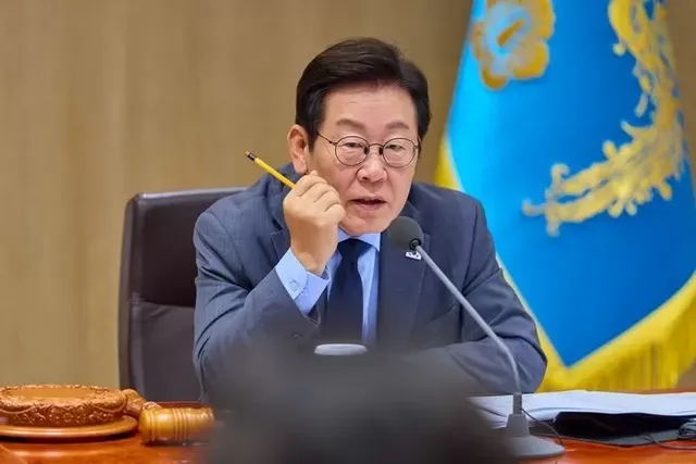 이재명 대통령이 9일 서울 용산 대통령실 청사에서 열린 제41회 국무회의에서 발언을 하고 있다. / 뉴스1(대통령실 제공)