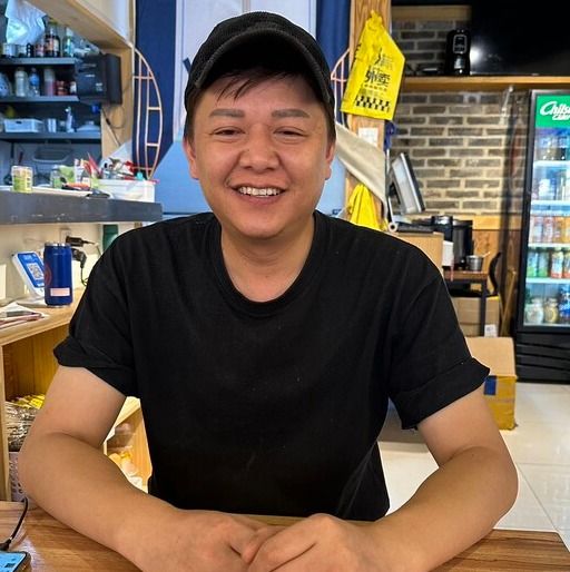 청춘우유면 사장 강화 씨(33) /유호연