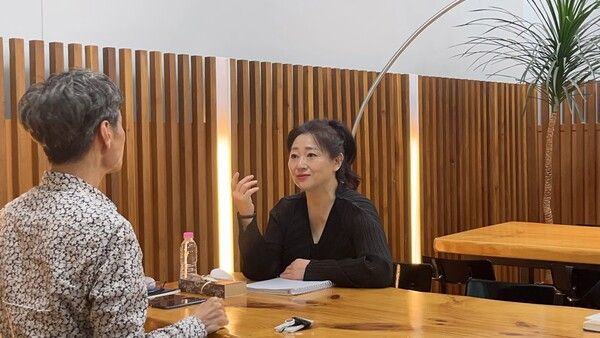 <죽음의 도시>의 주연가수 오미선 씨 /사진=한형철 초빙기자