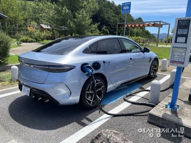 BYD SEAL 은 미국 테슬라 모델 3와 직접 경쟁하는 모델이다. /여성경제신문