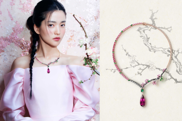 사군자(매화) 목걸이를 착용한 골든듀 뮤즈 '김태리' /골든듀