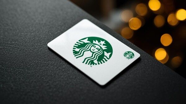 스타벅스 기프트 카드 이미지 / CANVA AI 생성 이미지
