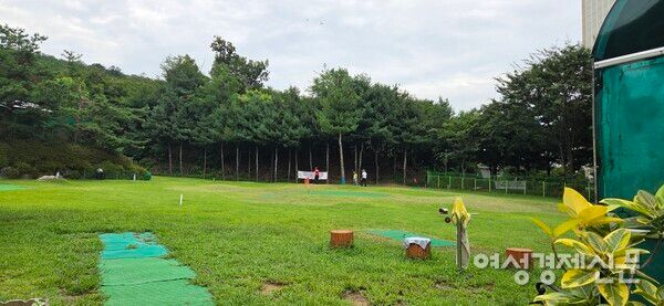 파크골프는 접근성도 좋고 가성비도 좋다. /박종섭