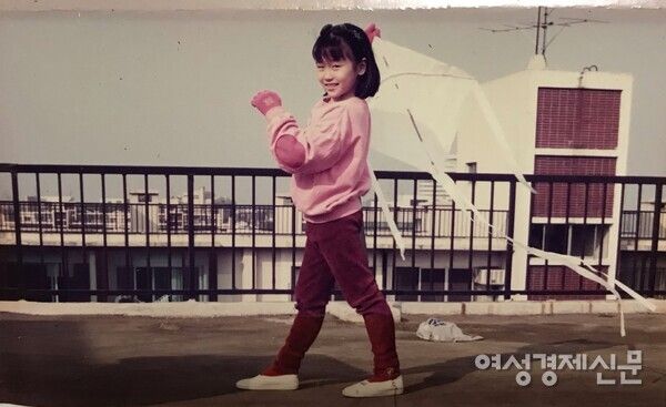 어린 시절 필자가 연 날리던 모습 /프레스 모멘트