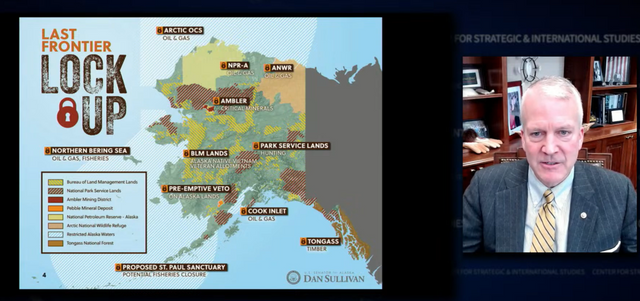 미국 공화당 소속 댄 설리반 상원의원이 전략국제문제연구소(CSIS)가 개최한 인도-태평양 지역에서의 한미일 3국 간 에너지 협력 강화 방안 회의에서 발표하고 있다. /CSIS 유튜브