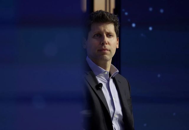 샘 올트먼 오픈AI 최고경영자가 생각에 잠겨 있다. /로이터=연합뉴스