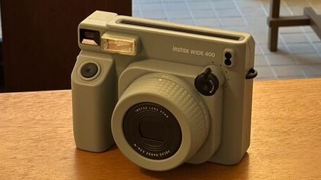후지필름 즉석카메라 인스탁스 와이드 400 /권혁주