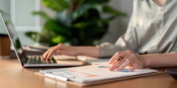 최근 디지털 기술이 발전하면서 디지털 환경을 기반으로 자유롭게 업무를 수행하는 디지털 프리랜서가 하나의 직업군으로 부상하고 있다. /게티이미지뱅크