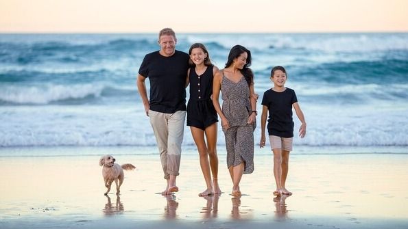 돈도 일정 수준을 넘어가면 더 행복감을 주지는 못한다. /픽사베이