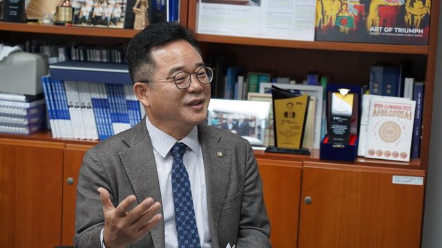 민 의원은 가상자산 개방에 관한 금융당국의 태도를 이해하면서도&nbsp;