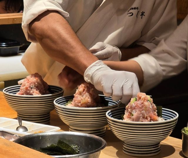 일본 도쿄의 유명 카이센동 맛집인 '츠지한'이 오는 8월 말 압구정 도산점에 첫 매장을 오픈한다. /츠지한 공식 홈페이지