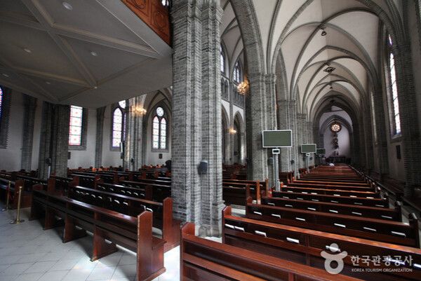 서울 명동대성당 (사진출처=한국관광공사)