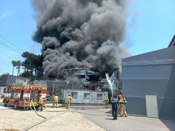 이천 인쇄공장 화재/ 경기소방본부 제공