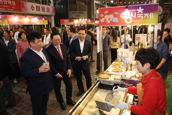 중앙시장 ‘동구夜놀자’ 야시장 모습 (사진=대전 동구)