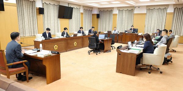 대전시의회 예결위, 2023회계연도 대전시 결산 심사 및 의결 (사진=대전시의회)