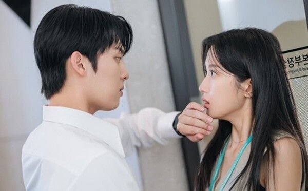 그놈은 흑염룡 (사진=tvN)