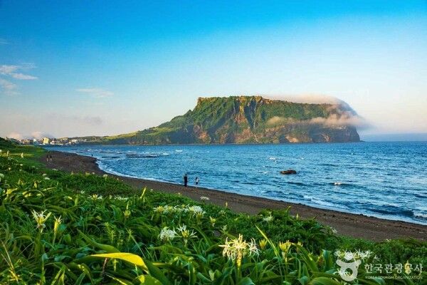 제주 성산일출봉/ 관광공사 제공